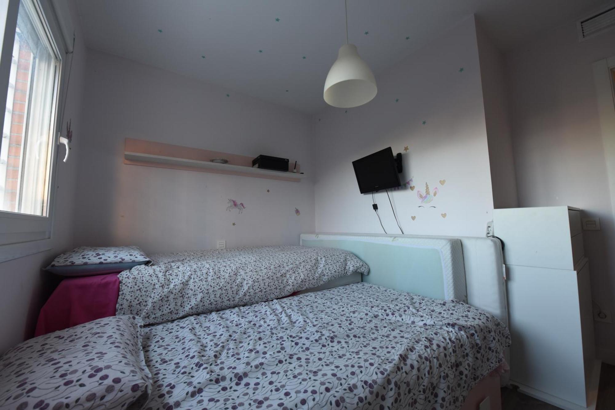 Habitaciones Privadas En Mi Acogedor Chalet - Private Rooms 马德里 外观 照片